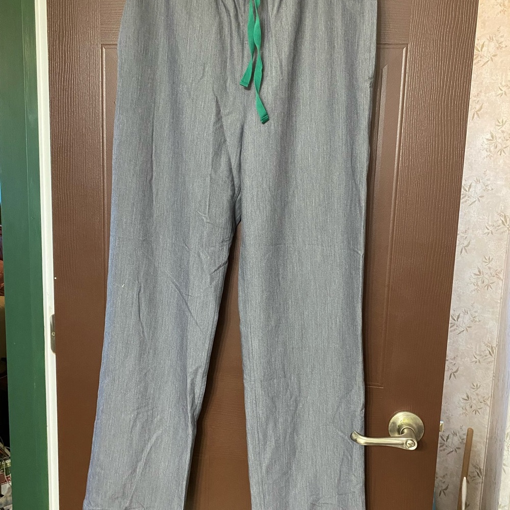 Figs Men’s Pisco Heather Gray Graphite Scrub Pants